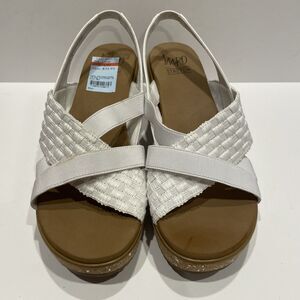 Impo Stretch White Wedge Sandals Women’s 9 1/2 Low Heel Boho Summer